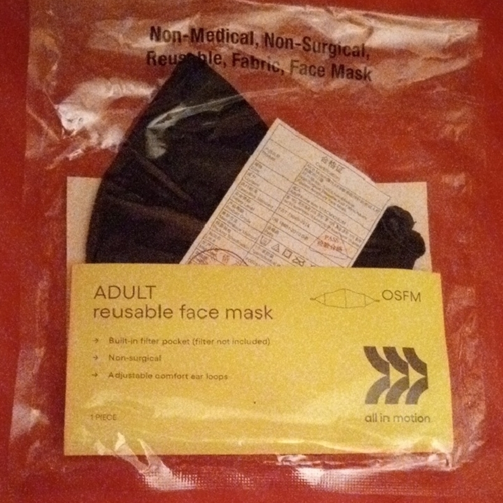 All in Motion Black Reusable Face Mask 1 Pack